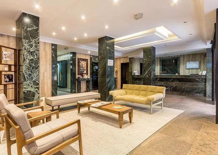 Hotel Columbia