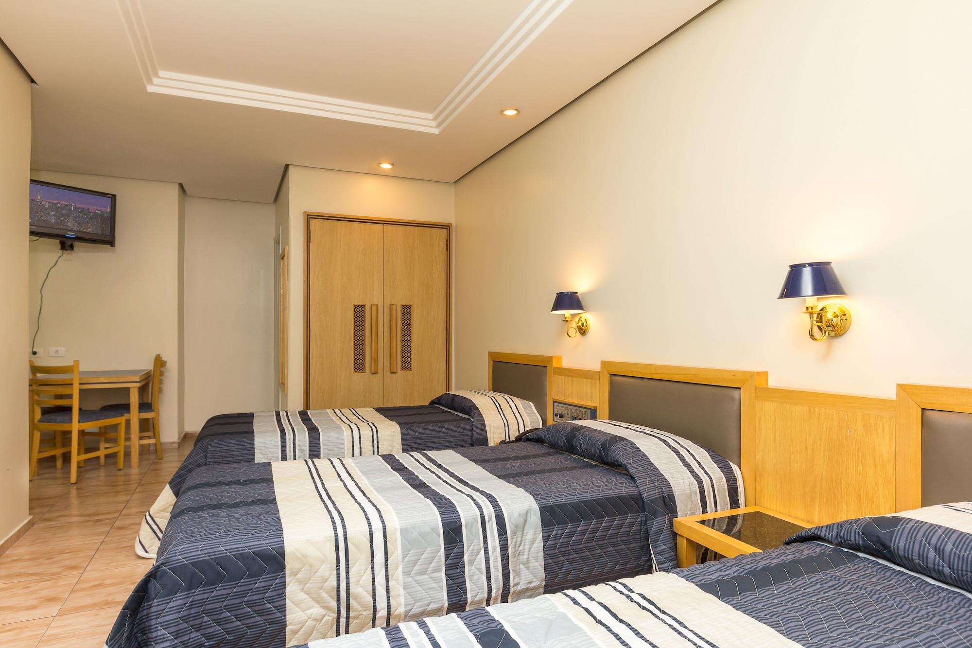 Columbia Hotel 3*