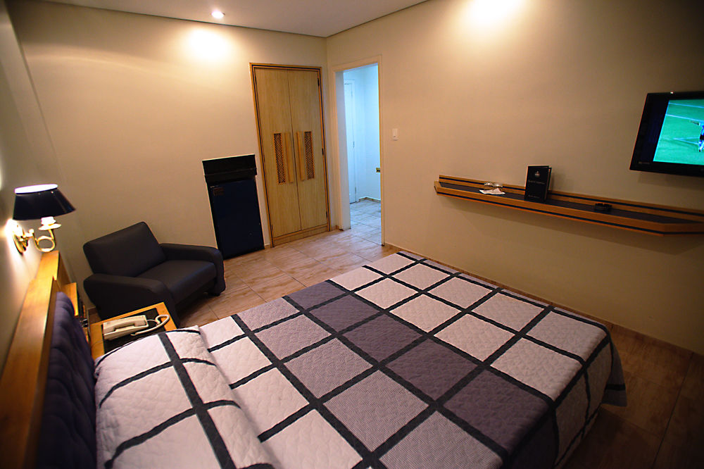Hotel Columbia