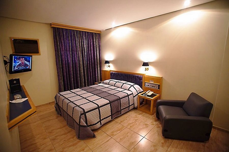 Hotel Columbia
